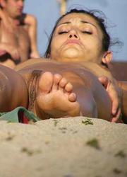 A hot lady posing at theHaulover Image 12