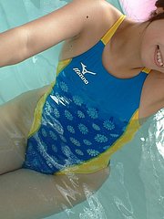 Japan Swimsuit XXX sample picture