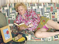 granny01.jpg
